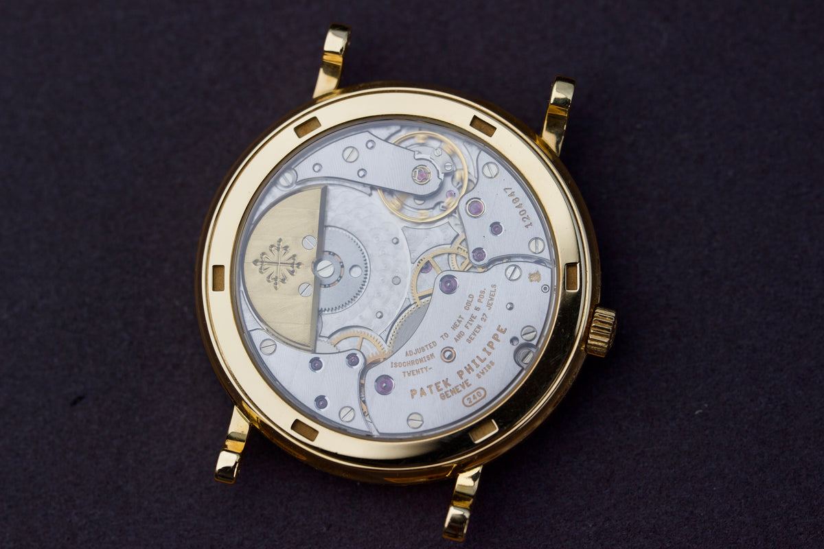 Patek Philippe 5120 Calatrava 35 mm yellow gold