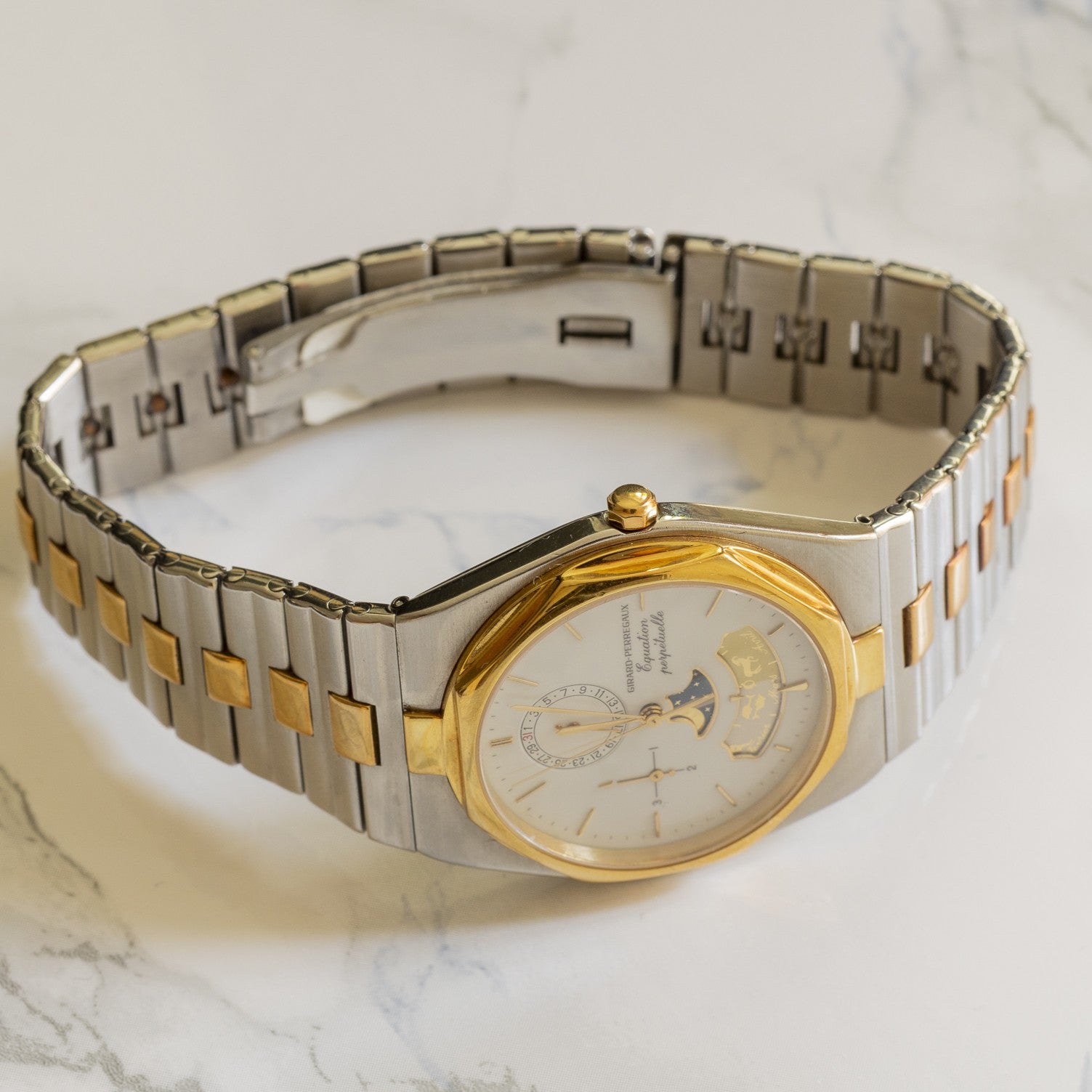 Girard-Perregaux Laureato "Equation Perpétuelle" - Steel and Gold